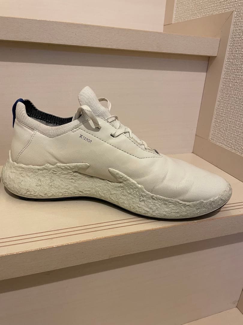 ecco biom H5 メンズ　EU42 26.5cm ホワイト