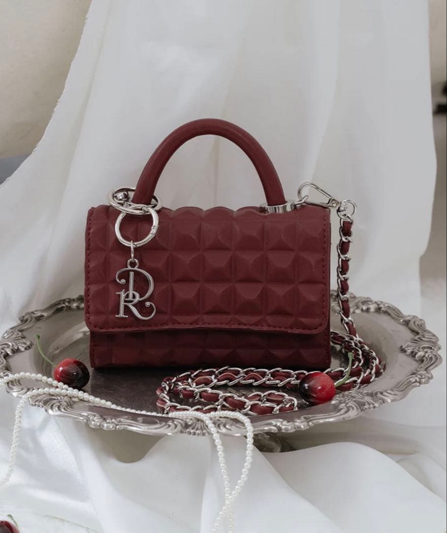 darich ダーリッチ DRチャームチョコレートハンドバッグ ボルドー DRチャームチョコレートハンドバッグ – Darich (ダーリッチ)