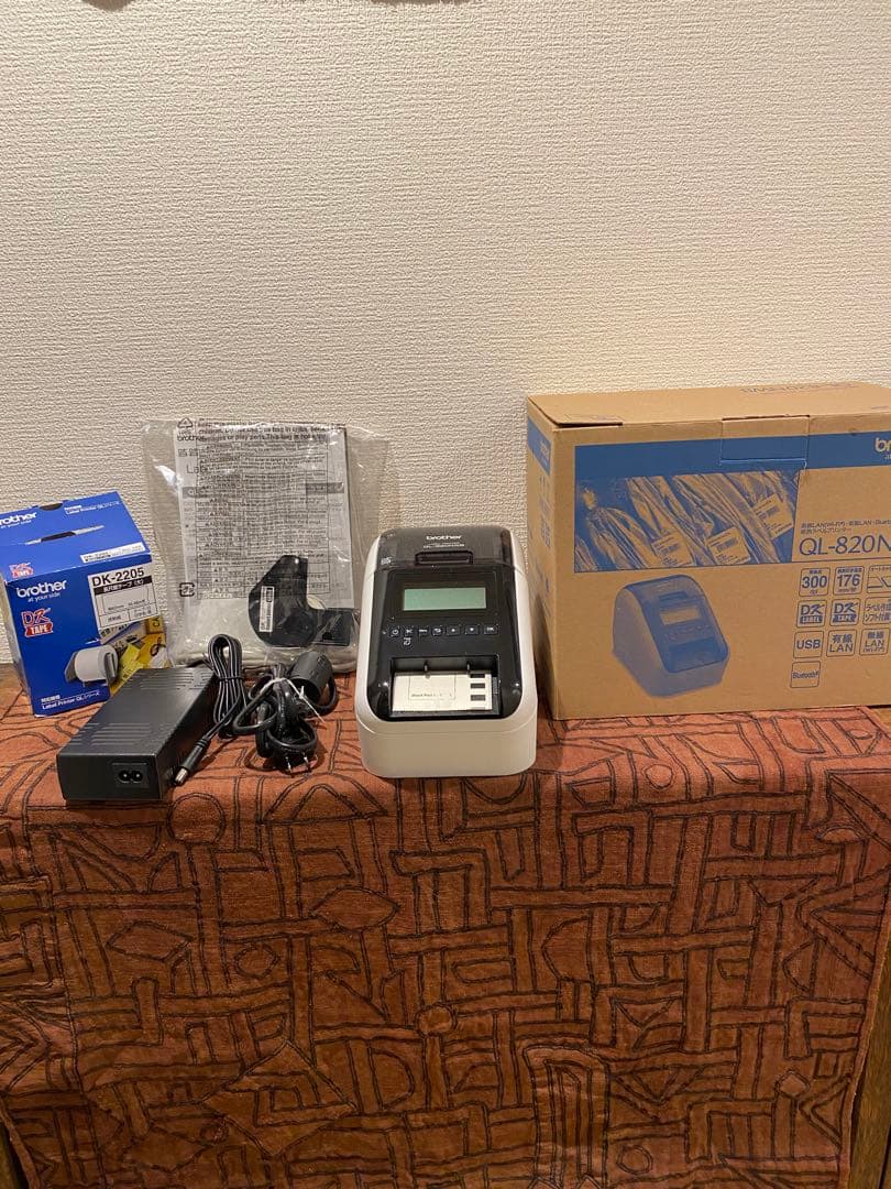 brother QL820NW 写真内一式 Brother QL820NWB | Professional, Ultra Flexible Label Printer