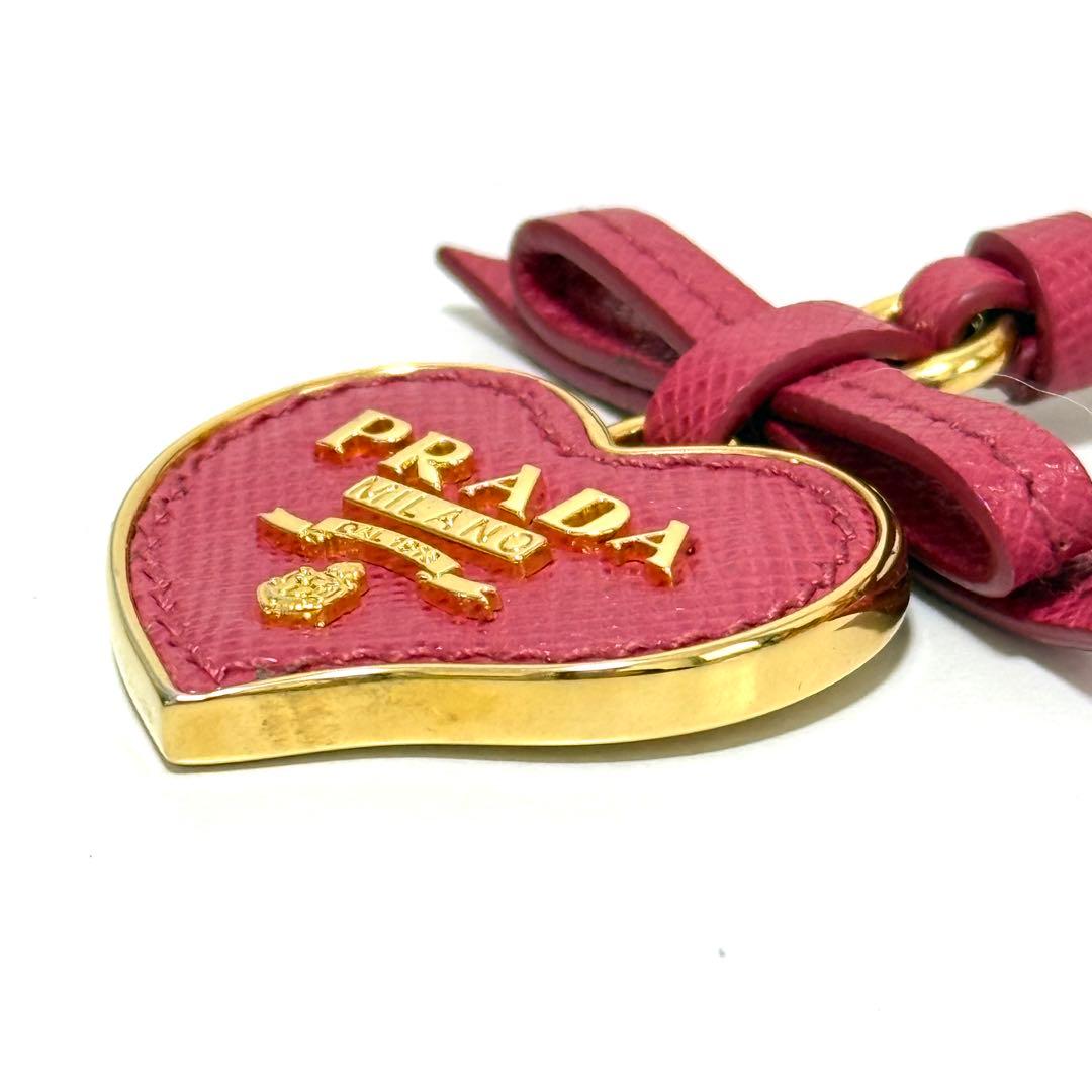 良品 PRADA プラダ ハート キーホルダー キーリング ゴールド ピンク