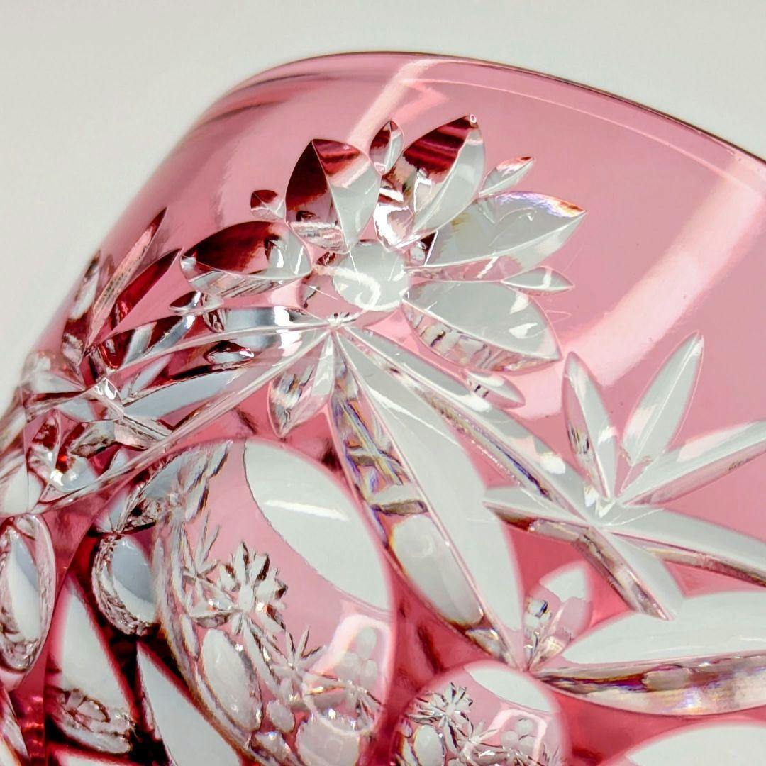 江戸切子　篠崎硝子工芸　金赤色被　ぐい呑み　銘 ″ 三ツ玉 ″【篠崎 清一 作】