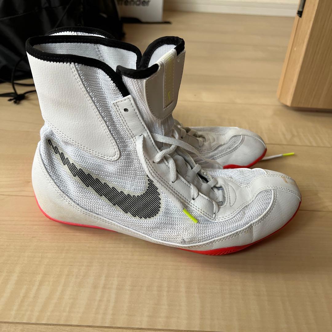 ナイキボクシングシューズ - メルカリ