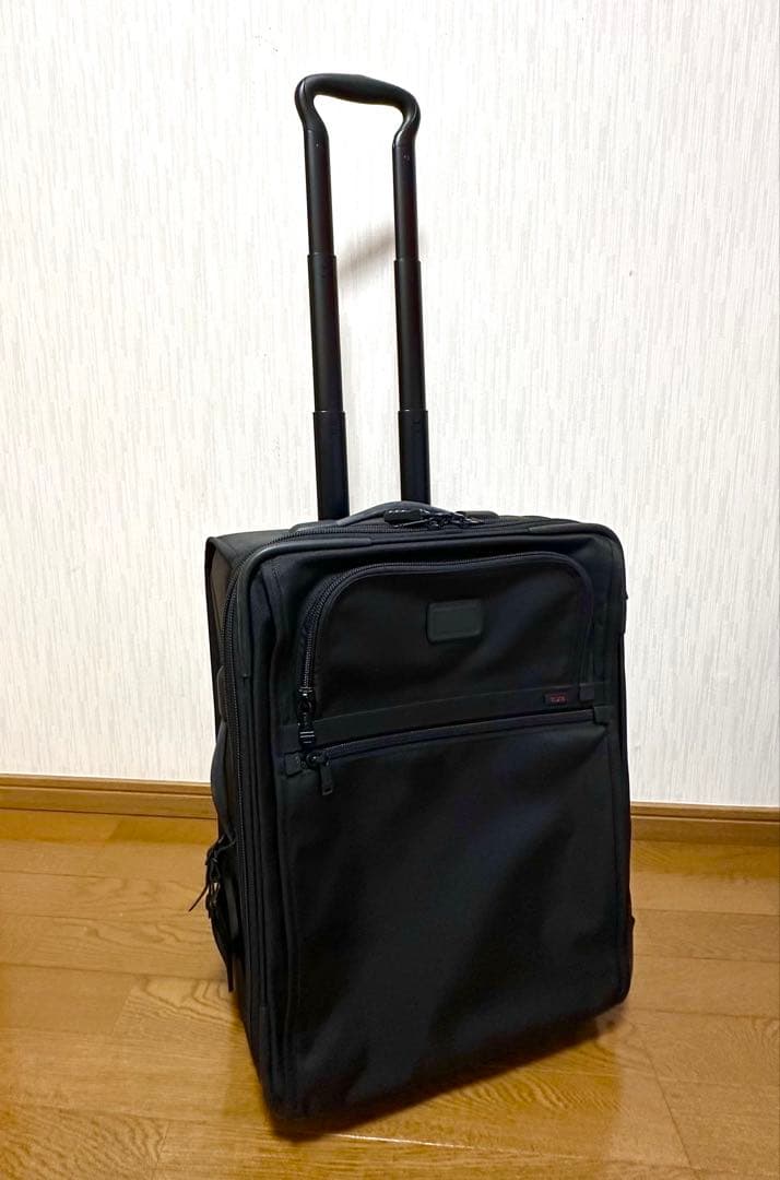 TUMI キャリーケース 22021DH 美品】TUMI 容量可変 2輪 キャリーケース 22021DH スーツケース - メルカリ