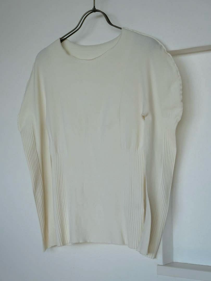 PLEATS PLEASE ISSEY MIYAKE プリーツトップスサイズ3 - メルカリ