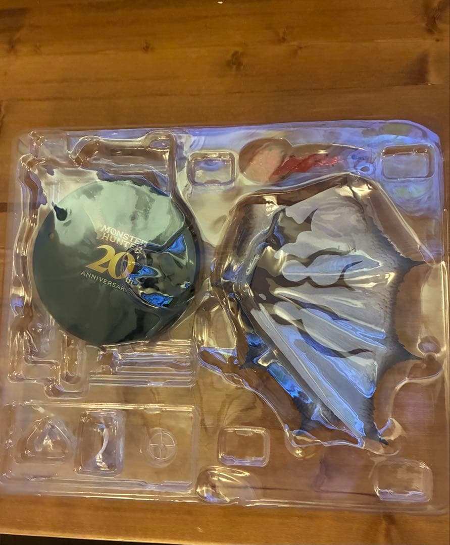 S.H.MonsterArts リオレウス -20th Anniversary