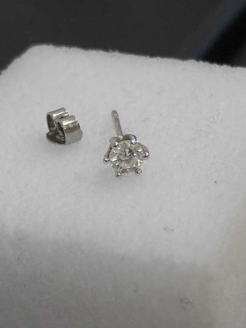 片耳 ピアス◇Pt900 ダイヤモンド 0.16ct