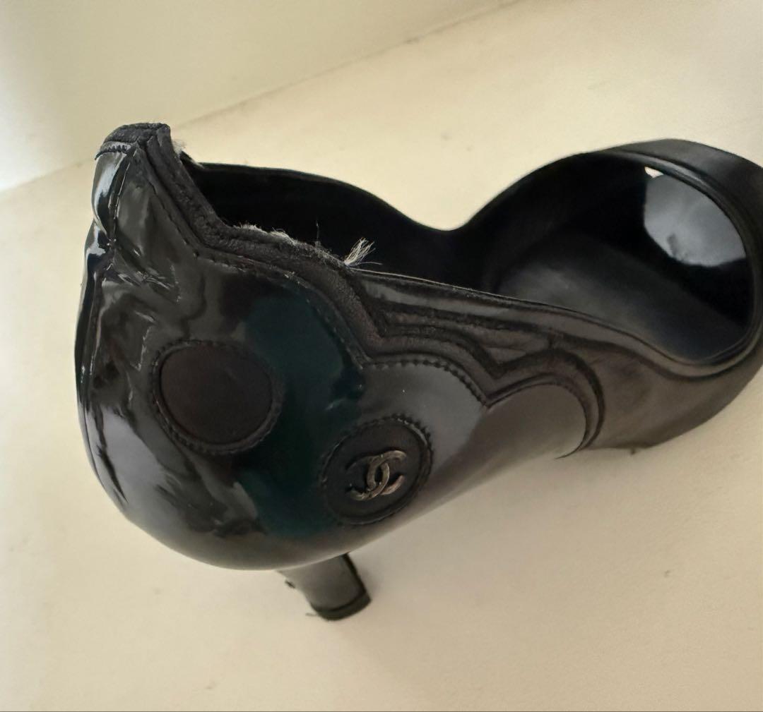 お値下げ　シャネル　パンプス　カーフ＆エナメル　黒　ヒール8センチ　36.5C