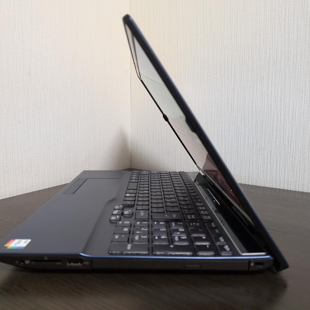 第11世代Core i7】富士通 AH53/F3 32GB 1TB - メルカリ