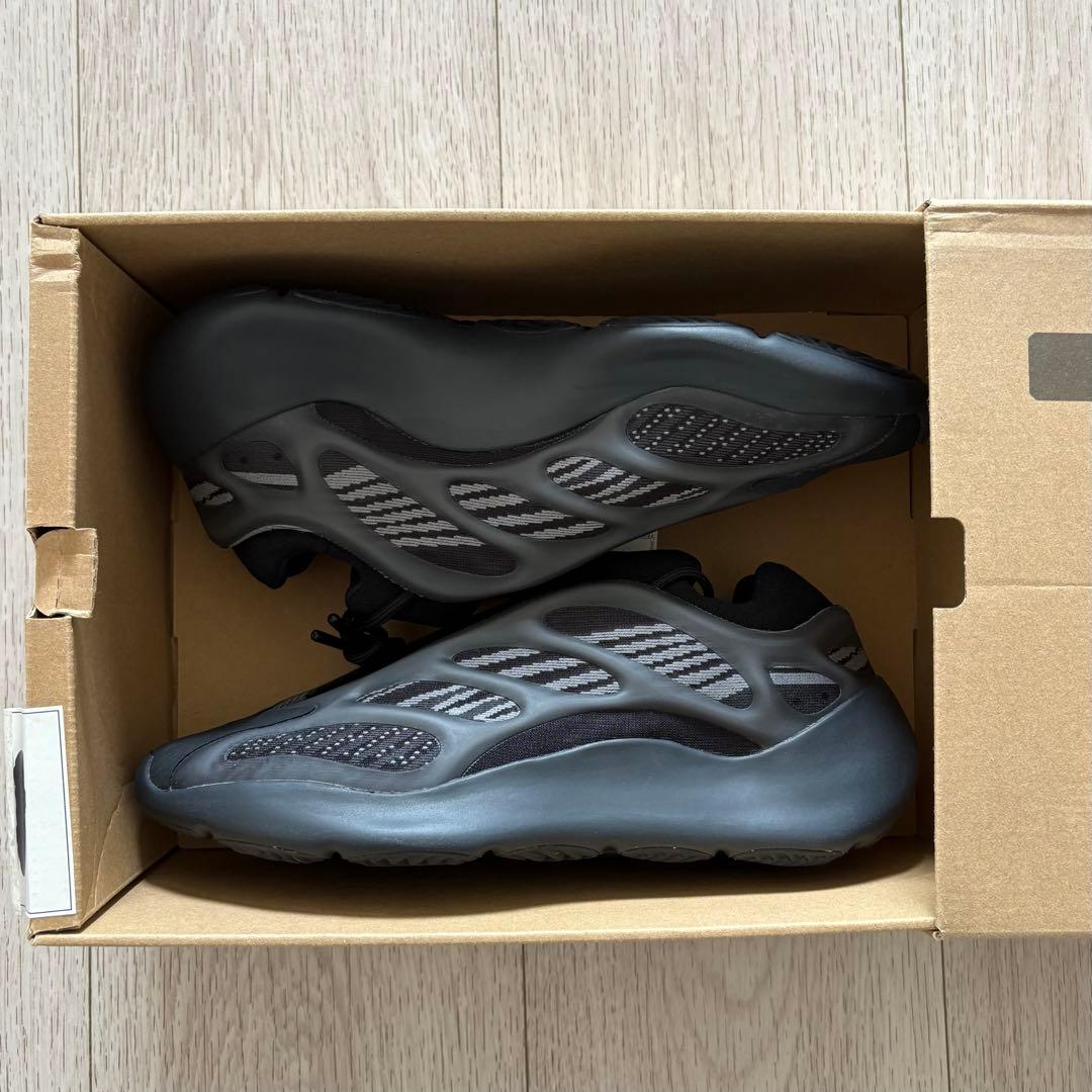 1日限定値下げ‼️ adidas yeezyスニーカー　28.0cm