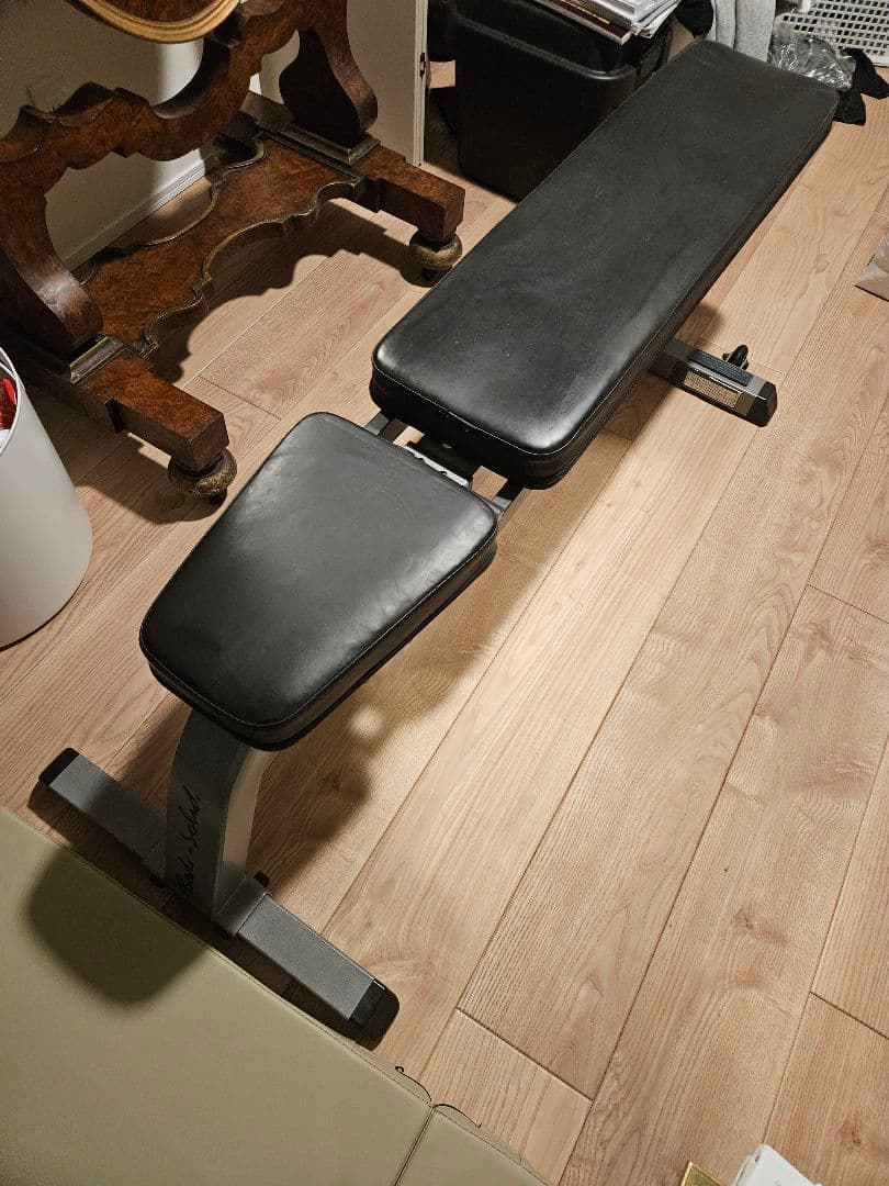 東京　直接引取の場合お値引きします　Body-Solid インクラインベンチ Amazon | 【組立て発送】Bodysolid ボディソリッド フラット