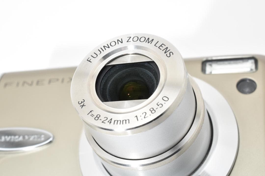 フジフィルム　FUJIFILM FINEPIX F30 ゴールド《動作確認済み》