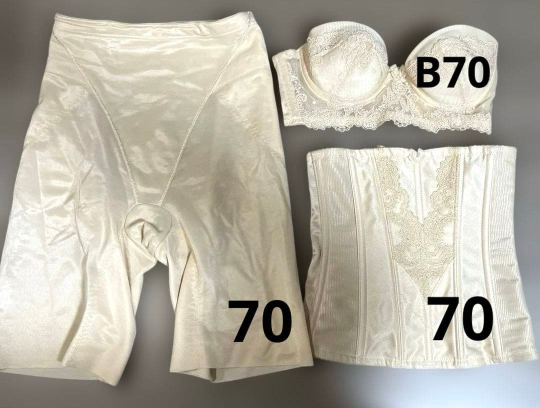 フォーシスアンドカンパニー ブライダルインナー 3点セット - メルカリ