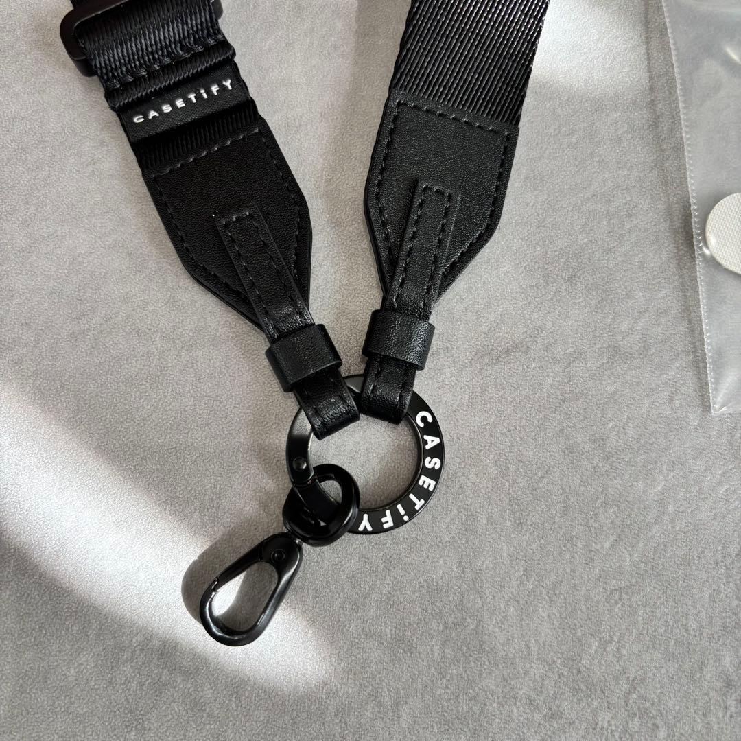 CASETiFY Crossbody Utility Strap Black - メルカリ