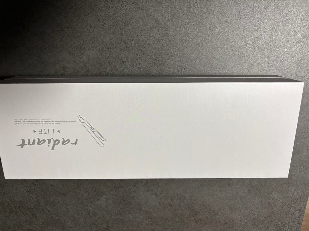 新品・パリ本店購入 ラディアントリフト ストレートヘアアイロン