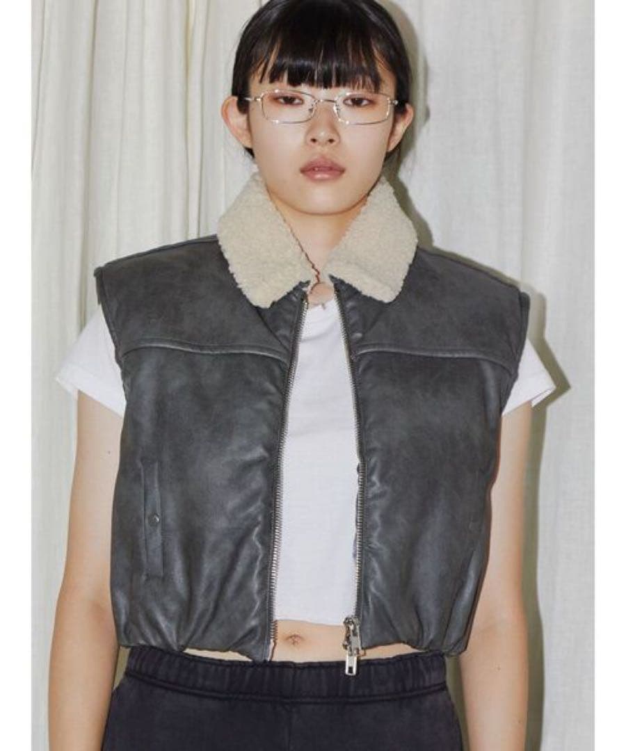 EMODA VEQUM PUFFER COMPACT VEST Fサイズ