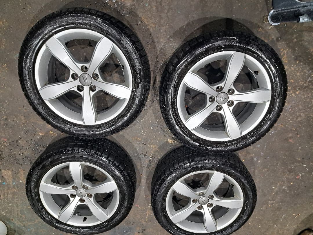 アウディA1／S1 スタッドレス 4本セット 楽天市場】Audi A1（スタッドレスタイヤ・ホイールセット｜タイヤ