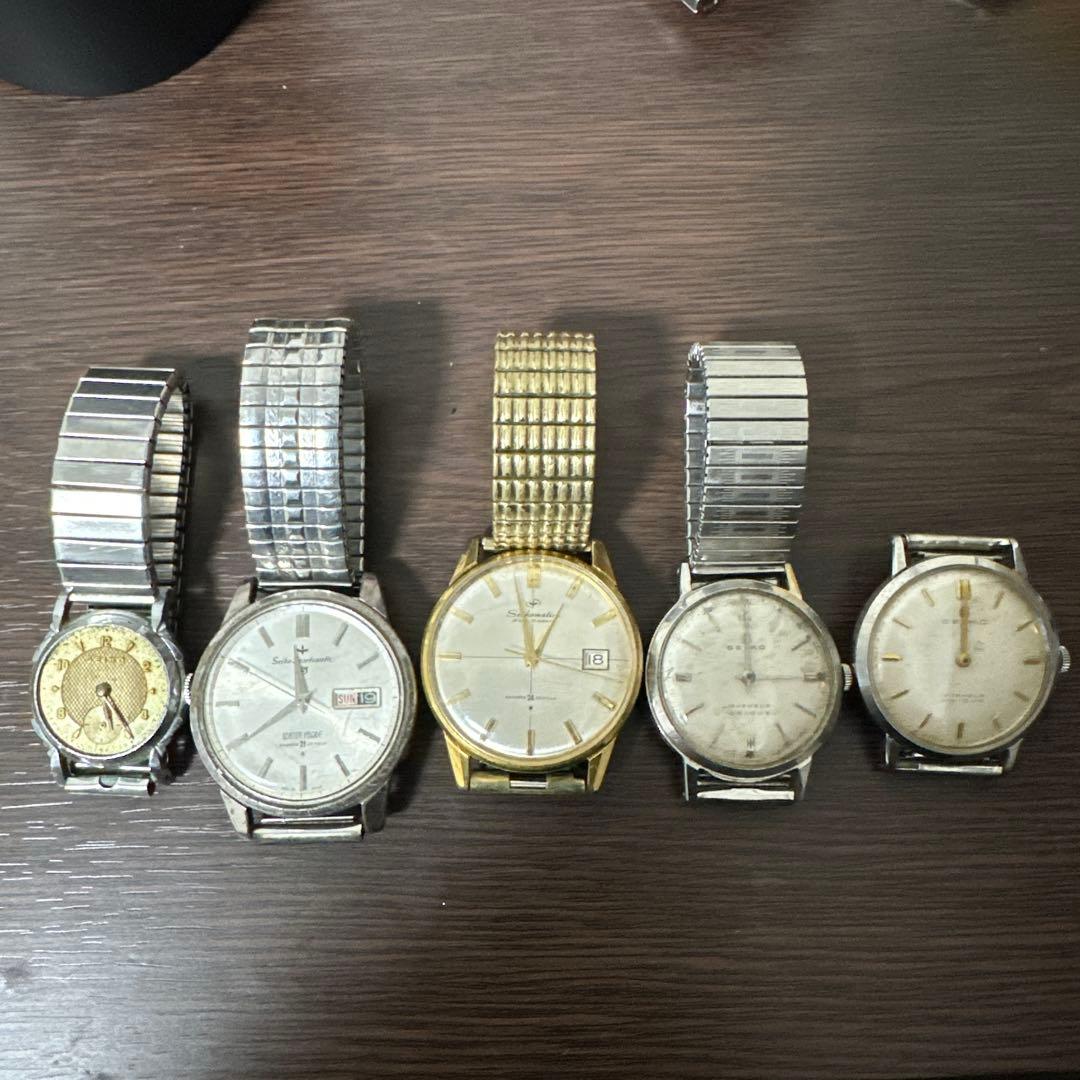 招*猫様 メンズ アナログ腕時計 シルバー Iconic GMT Link Brushed Bezel Silver 40MM メイズ腕時計 シルバー