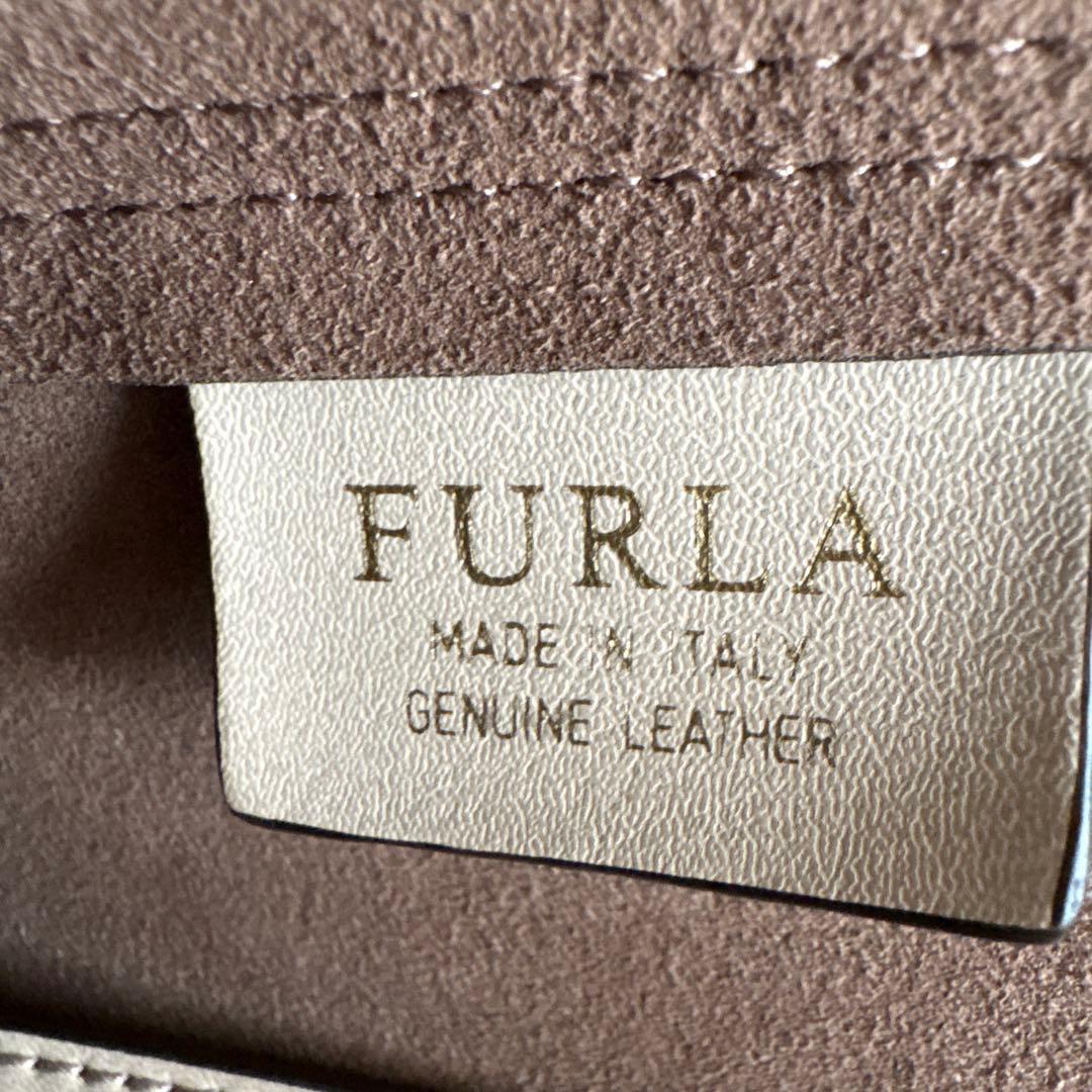 【FURLA】フルラ バケツ型2wayバッグ/同色ポーチ付き《美品》