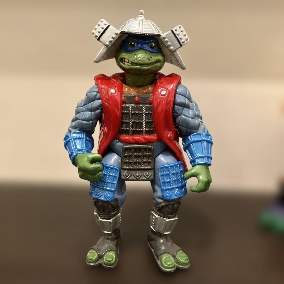 タートルズ フィギュア サムライ キックボクシング ピザ