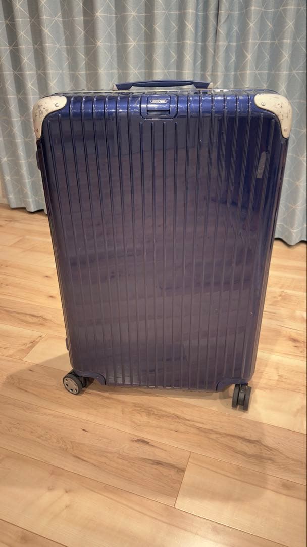 RIMOWA ネイビーキャリーケース エッセンシャル キャビン 軽量機内持ち込みスーツケース | マット