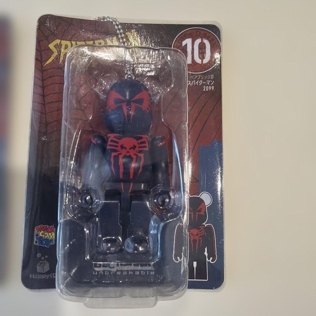 BE@RBRICK Happy くじ ベアブリック賞 スパイダーマン 2099 - メルカリ