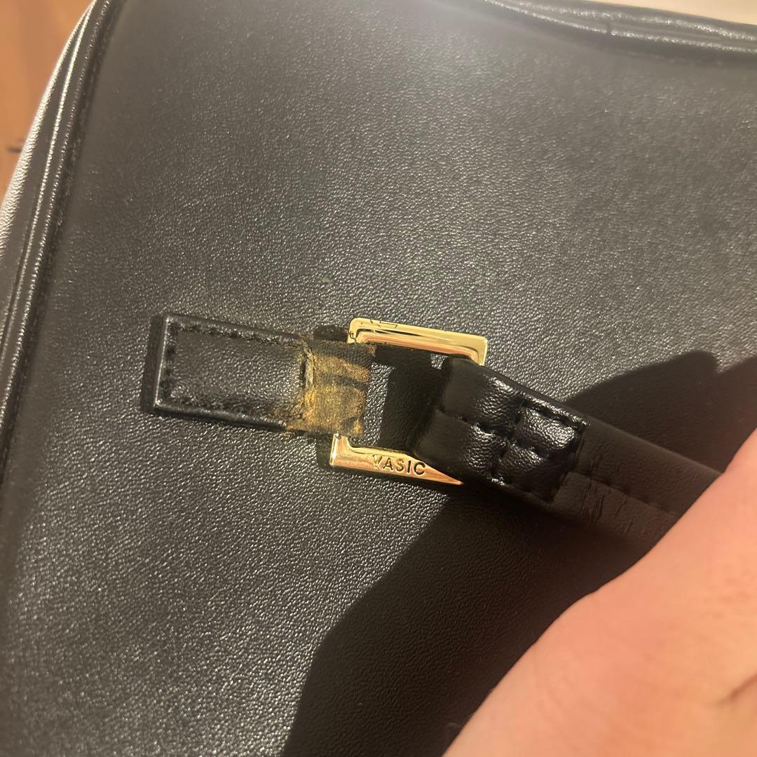 送料着払い！vasic バニティバッグ 伊勢丹 iena - メルカリ