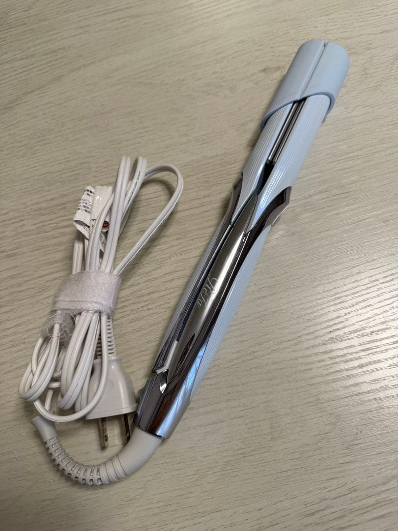 リファ　ストレートアイロン　プロ　ホワイト リファストレートアイロン プロ ホワイト / ReFa STRAIGHT IRON PRO