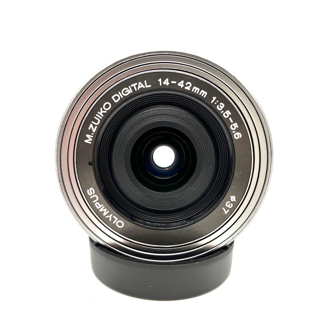 電動パンケーキレンズ　OLYMPUS 14-42mm F3.5-5.6 シルバー