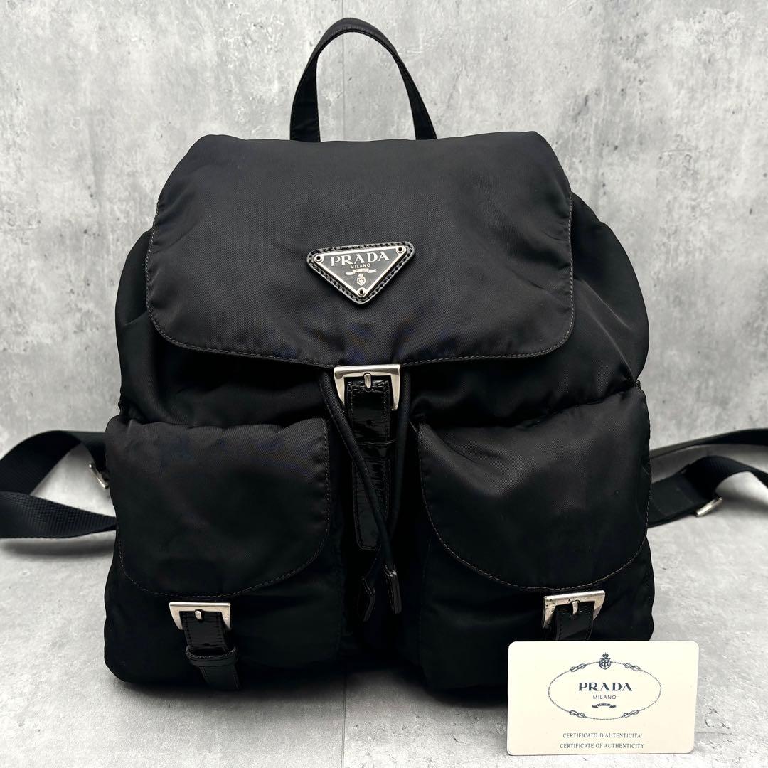 プラダ リュック 三角ロゴ ナイロン ブラック レディース - メルカリ