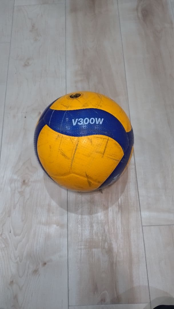 【国際公認球(正規品)】バレーボール ミカサ V300W 5球 楽天市場】【ミカサ・MIKASA バレーボール】バレーボール 5号球 国際