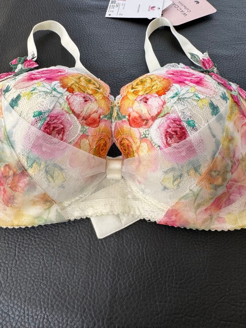 ゆきぴー ☆ワコール　Collection☆C85 貴重サイズ　新品