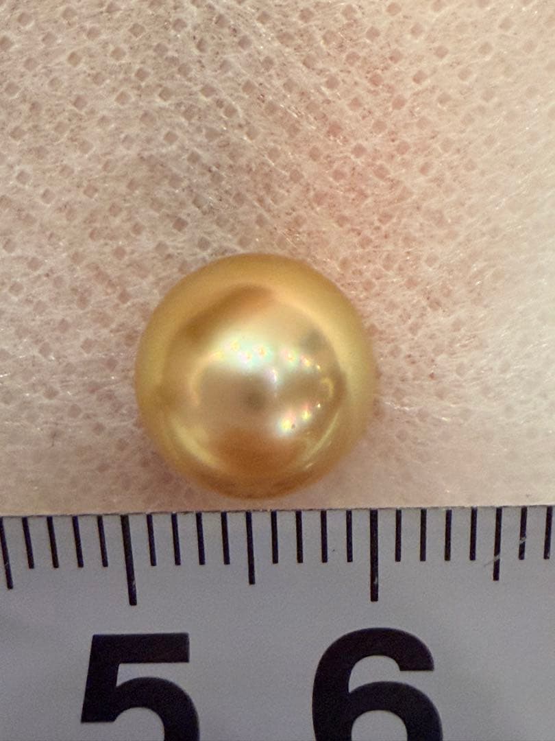 真珠ピアス 9.5mm シャンパンゴールド 18K