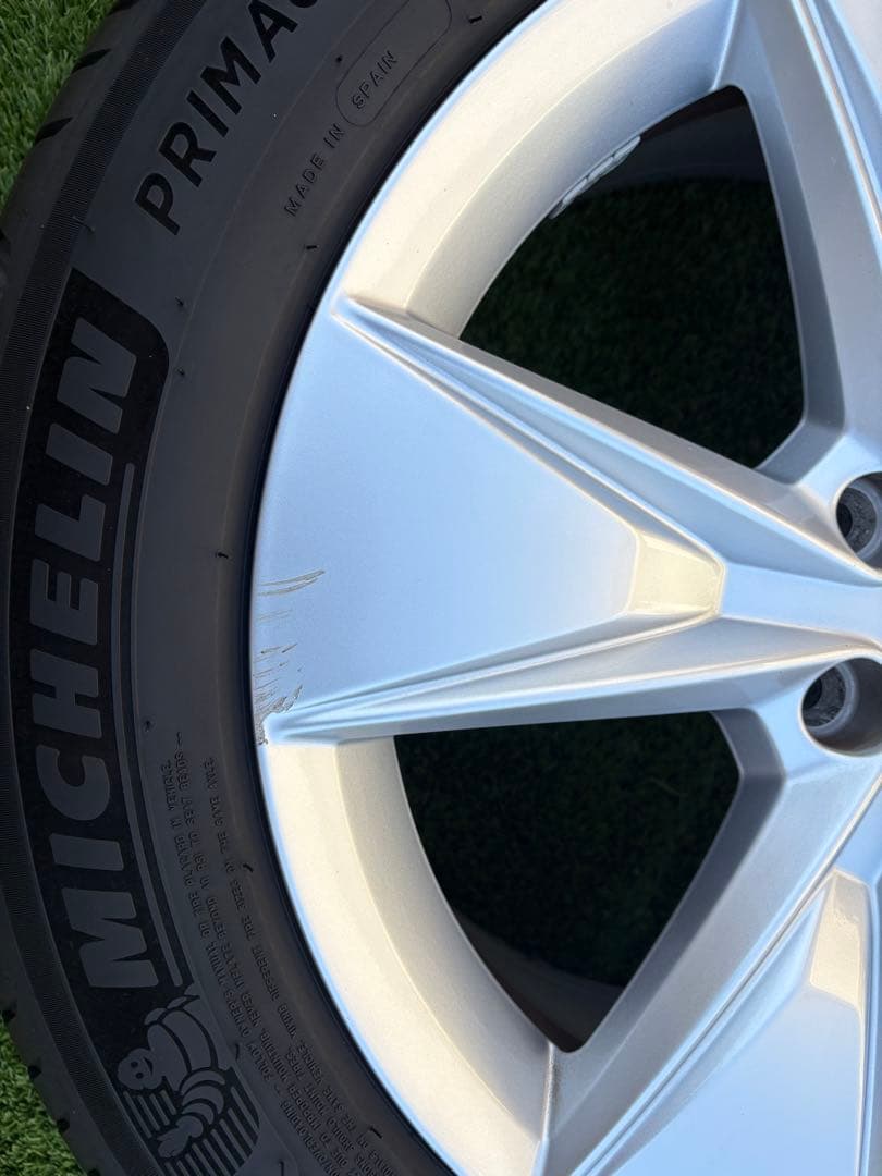 専用※ ボルボv60 クロスカントリー 215/55 R 18 1本 販売 中