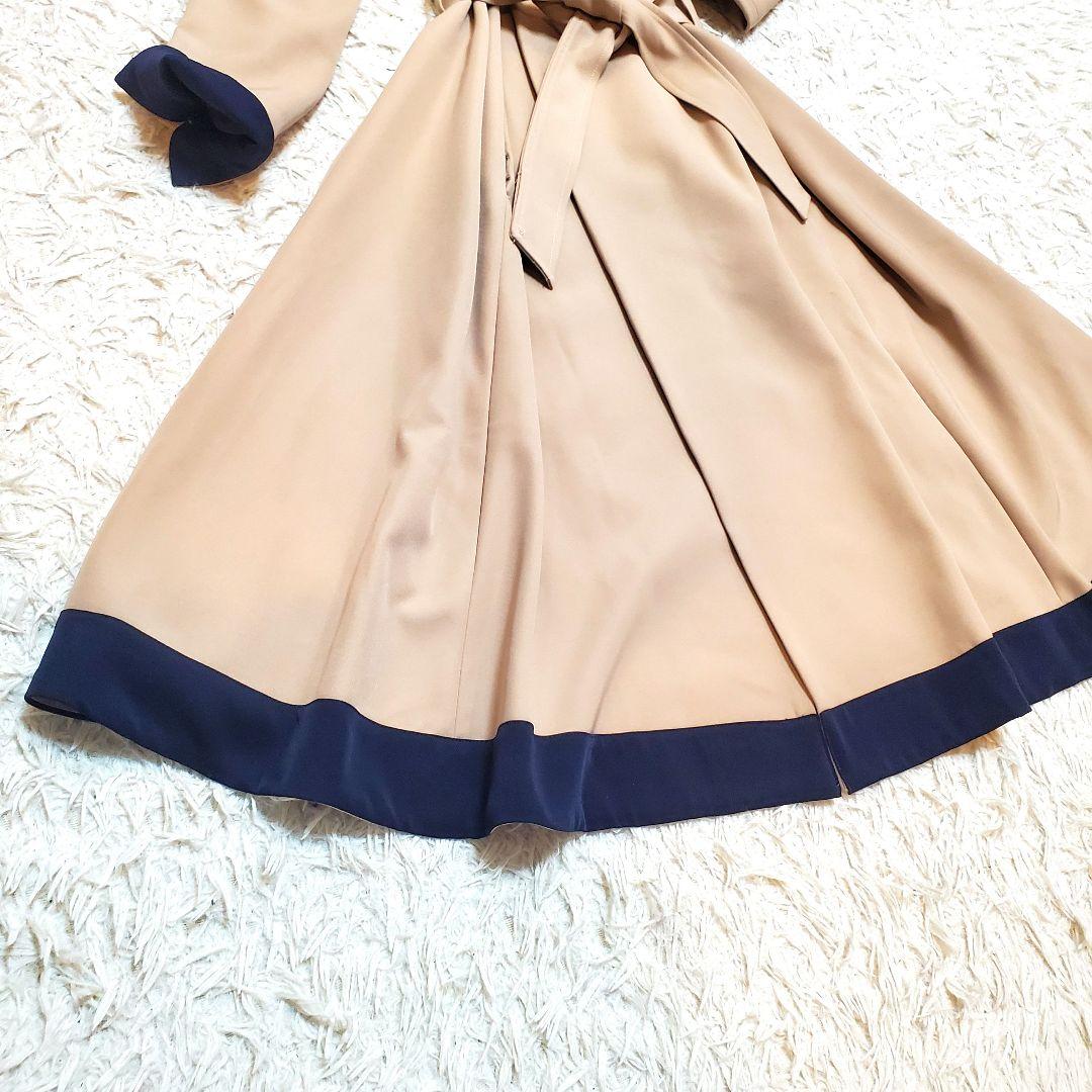 極美品 JENNE オードリーフレアトレンチコート 近年モデル - メルカリ