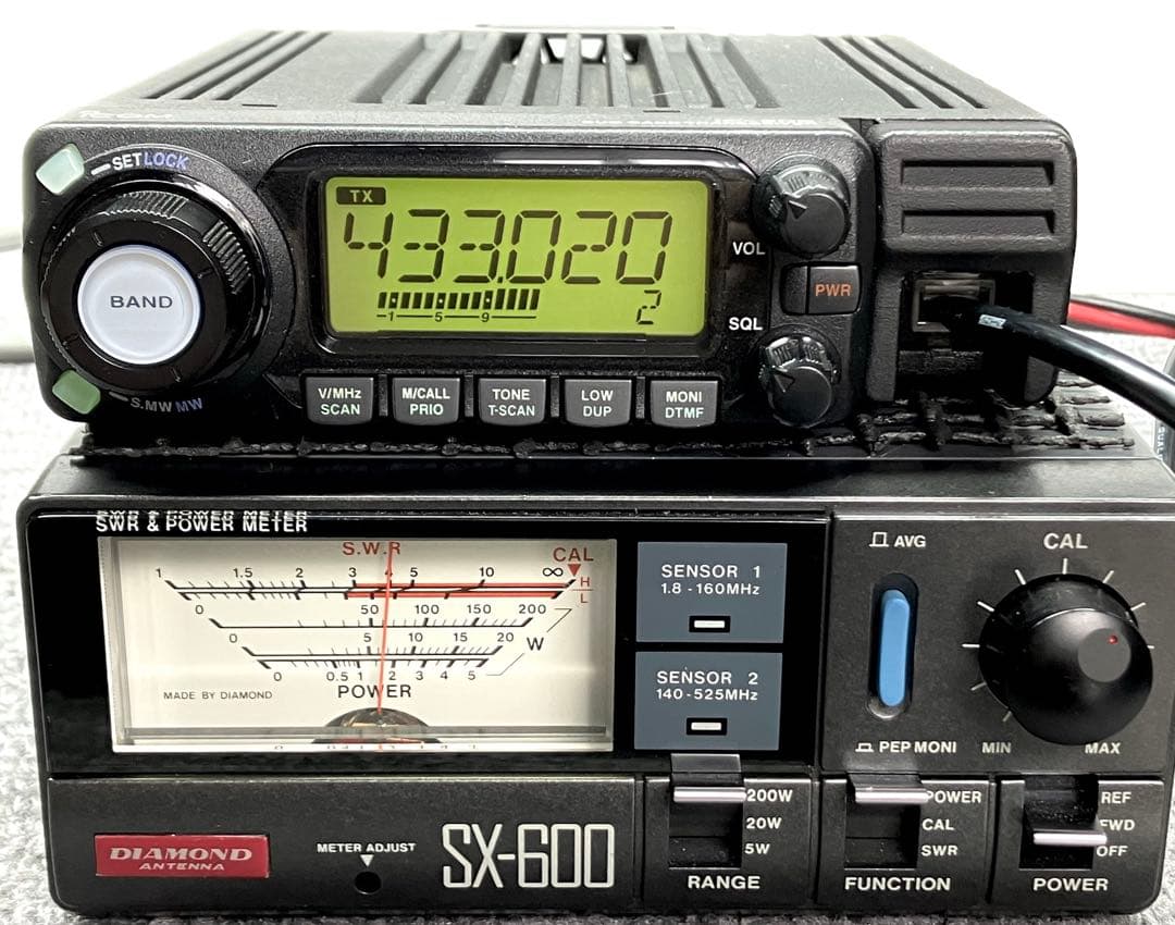 アイコム IC-208D 50w/50w アマチュア無線機