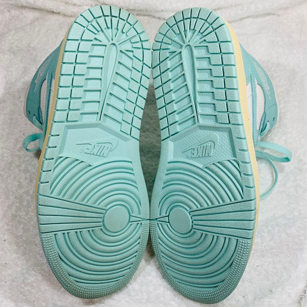 ⭐️美品ナイキ ウィメンズ エアジョーダン1 ミッド ライトデュー 24.5cm