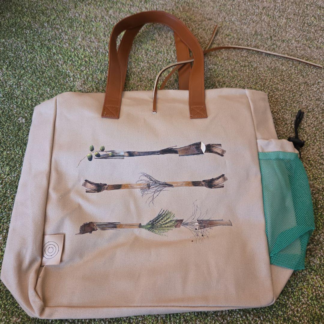 新品】大阪関西万博☆UAEパビリオン限定 アラブ首長国連邦 トート