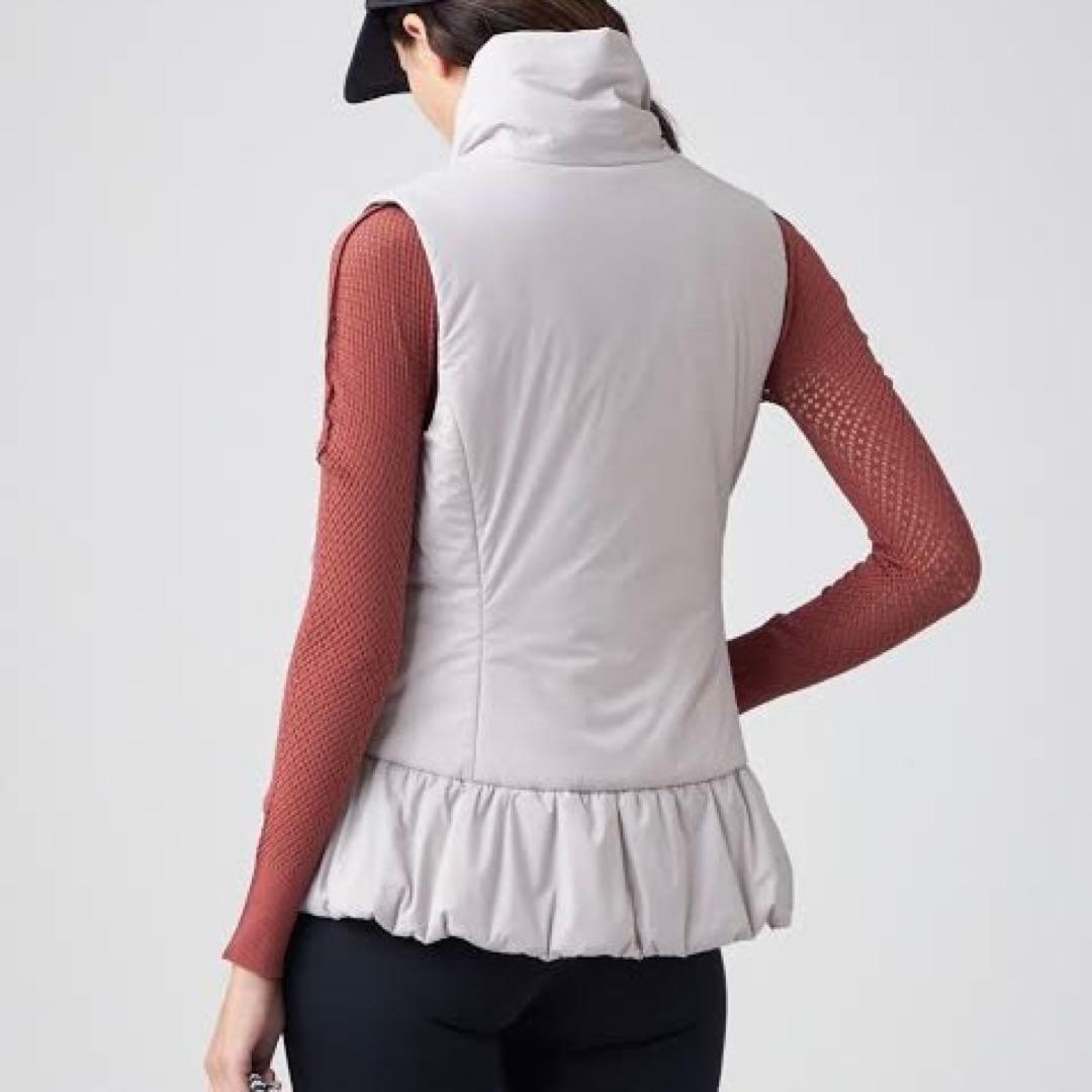 あっちゃん様専用 Chacott ペプラム 中綿ベスト 定価24,970円 - メルカリ