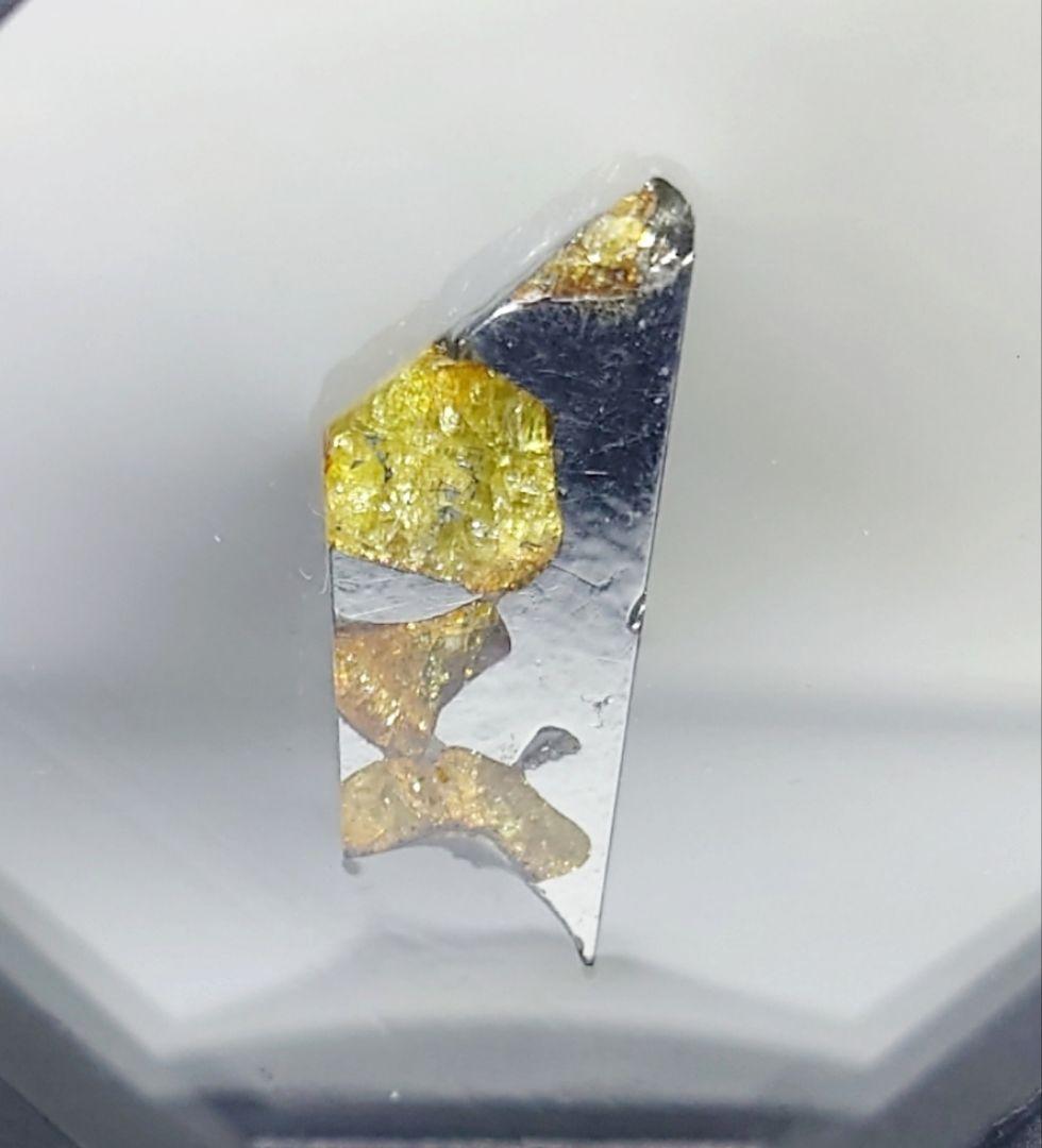 ねこし　イミラック隕石　パラサイト 標本ケース土台付き 楽天市場】【 一点物 】 イミラックパラサイト 隕石 12.49g チリ産