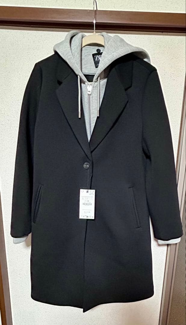 ZARAデタッチャブルフード コントラストコート ブラック Lサイズ
