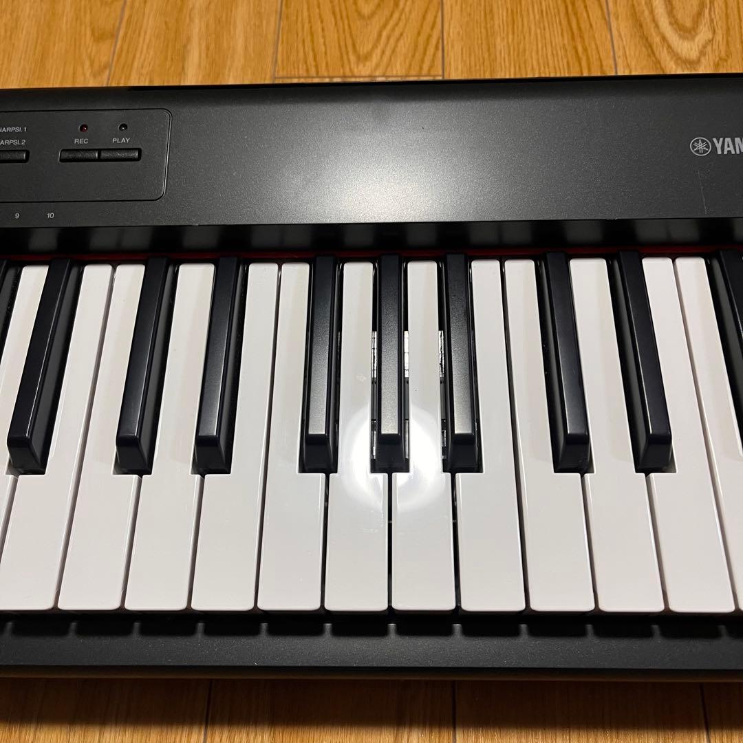 YAMAHA 電子キーボード NP-12B 美品 ヤマハ - メルカリ