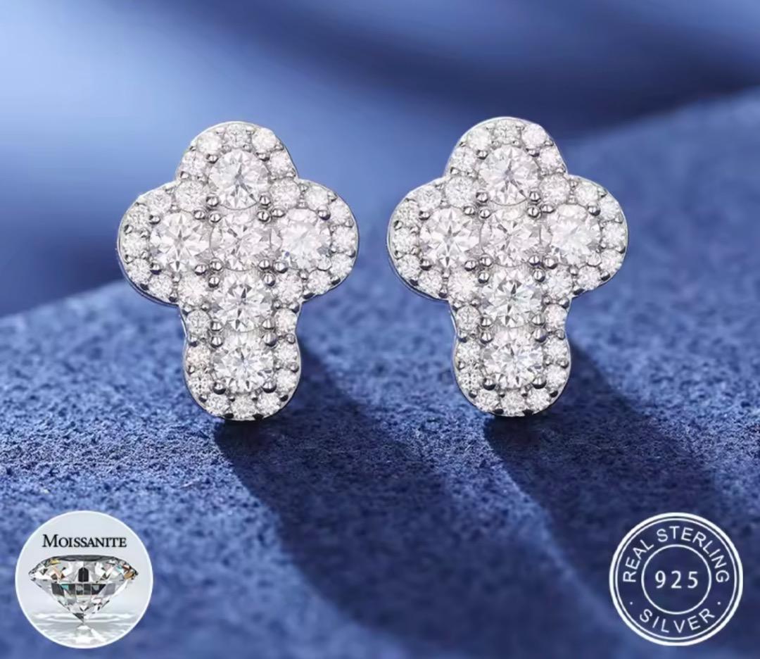 【大人気】モアサナイト×シルバー925 クロスデザイン ピアス　ユニセックス モアサナイト ピアス メンズ シルバー925 S925 スタッドピアス