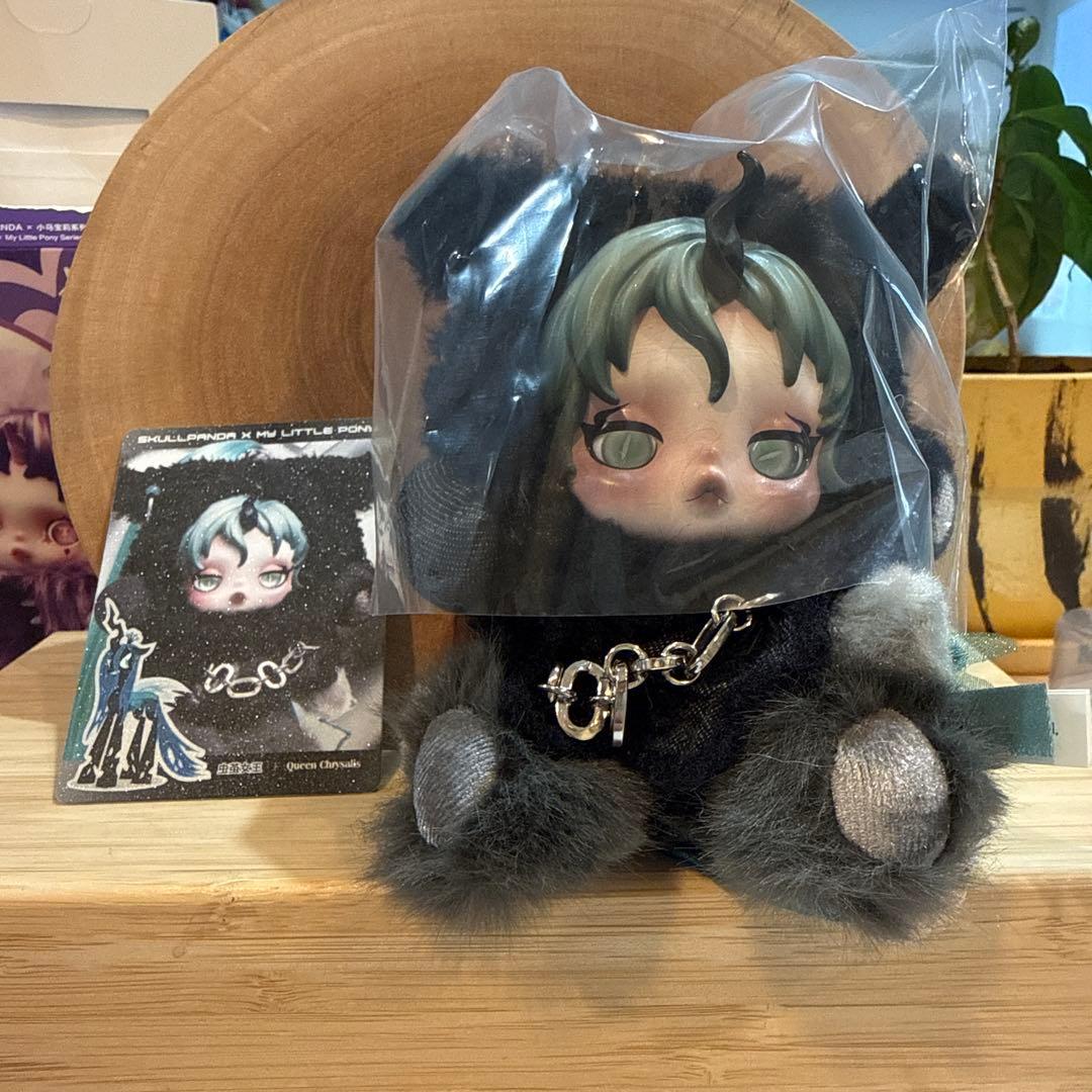 Skullpanda x My Little Pony クイーンクリサリス - メルカリ