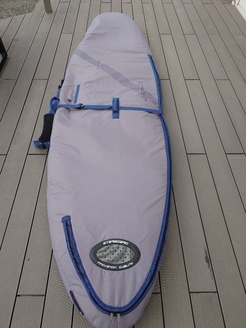 中古SUPボード10'0 （starboard）ケース付き 123リットル