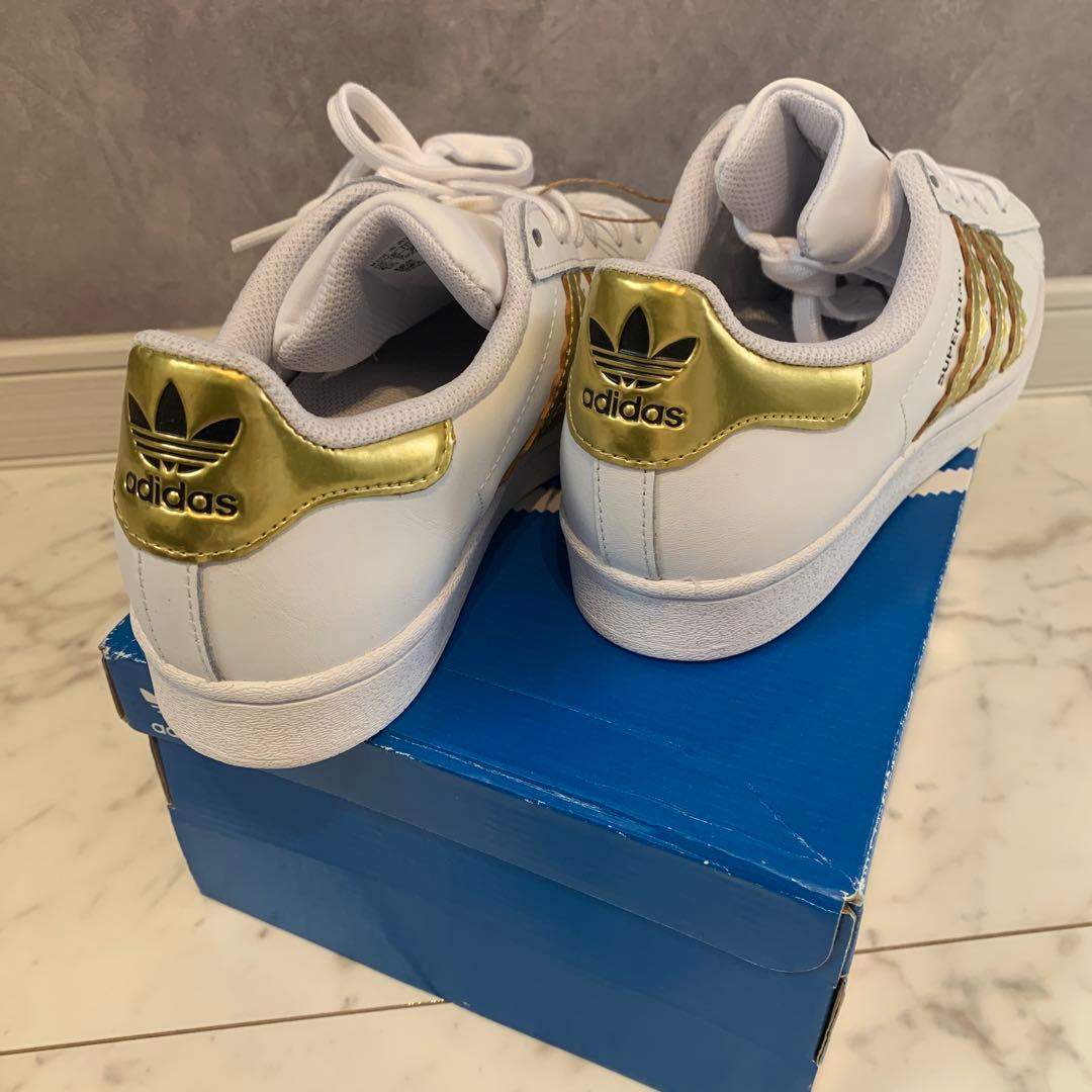 新品 未使用】廃盤品adidas スーパースター size23.5 ゴールド - メルカリ