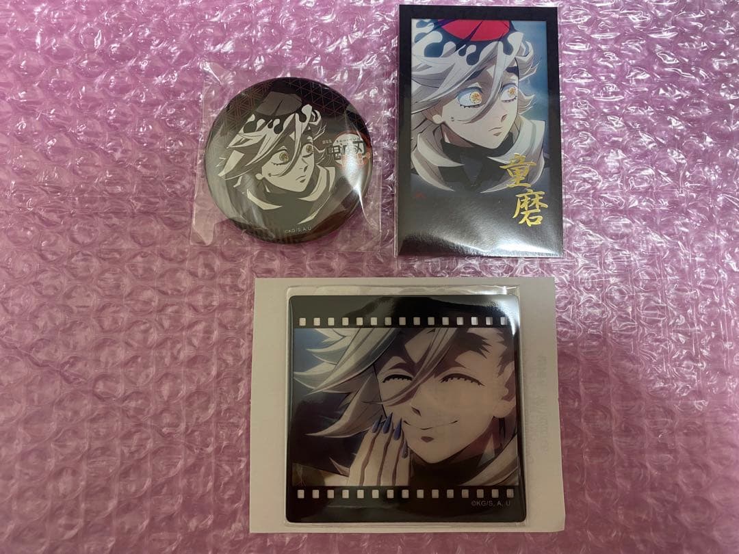 鬼滅の刃 ダイニング 童磨 チェキ風ブロマイド クリアカード 缶バッジ