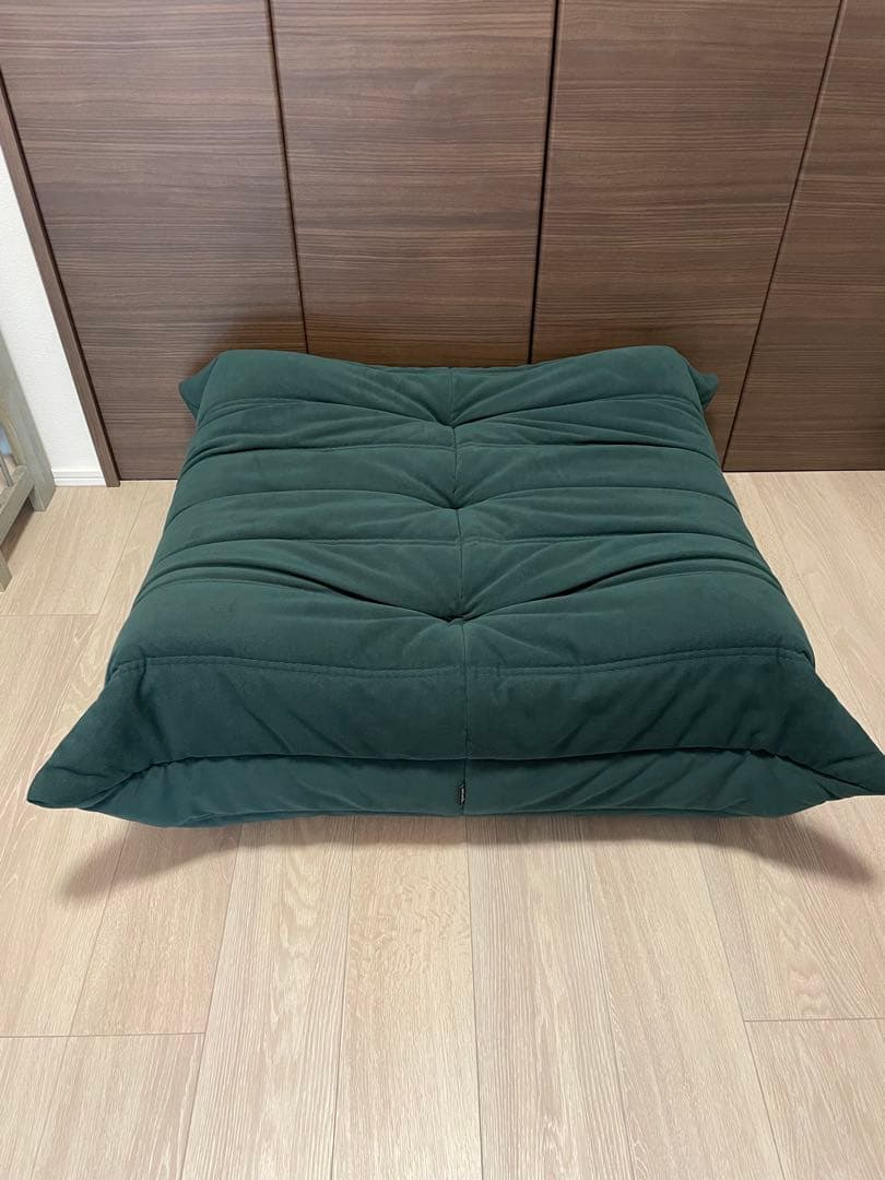 ligne roset リーンロゼ　ロゼトーゴ　オットマン ligne roset リーン・ロゼ ROSETTogo ロゼトーゴ パフ オットマン