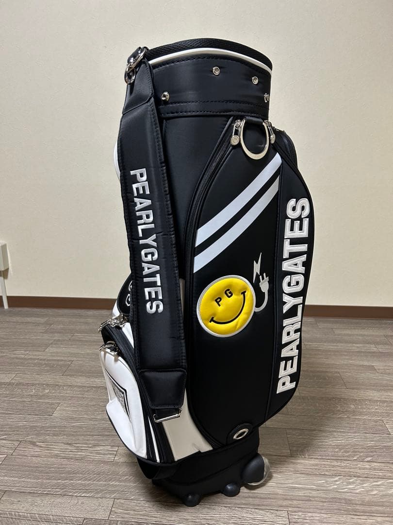 PEARLY GATES スマイリーフェイス キャディバッグ　キャスター付 PEARLY GATES（パーリーゲイツ） PEARLY GATES WAPPENSMILY Matte
