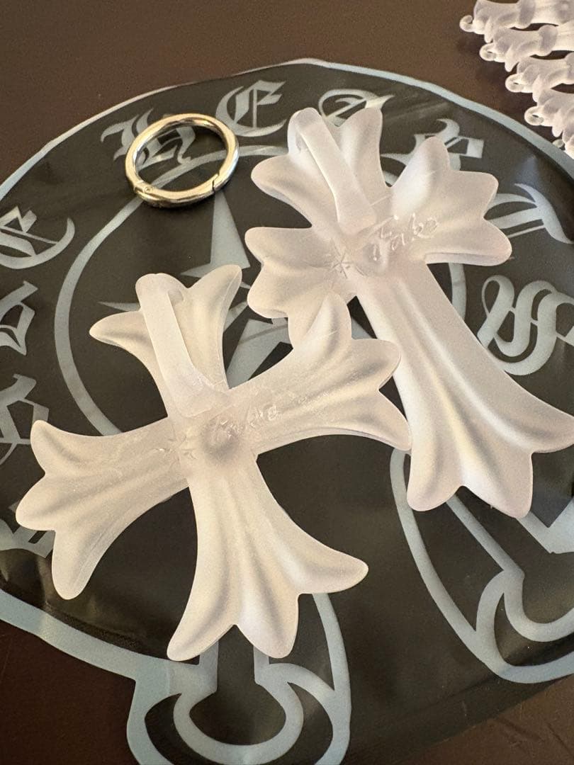 バカデカFAKE heartsクロスクリア！十字架 ネックレスクロムハーツ