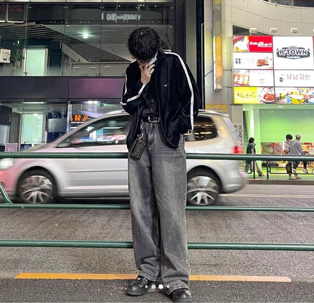 Supreme】Studded Velour Track Jacket - メルカリ